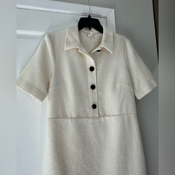 H&M Cream Textured Shirt Dress - Picture 2 of 13